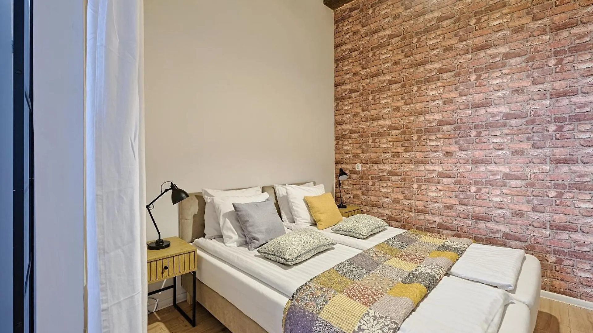 Urban Nest Apartments Szewska 21 Krakow Poland